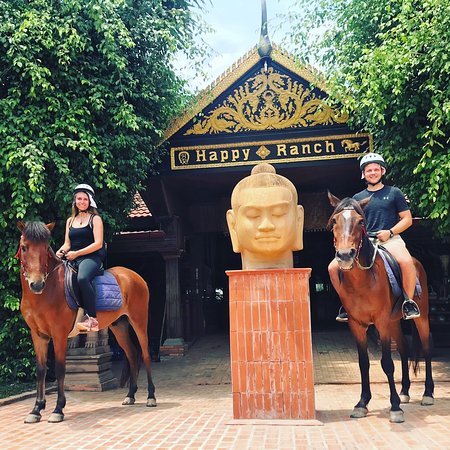 https://mdw-travel-data-us-east-1.s3.amazonaws.com/img/country/Cambodia/The-Happy-Ranch-Horse-Farm/img_02.jpg