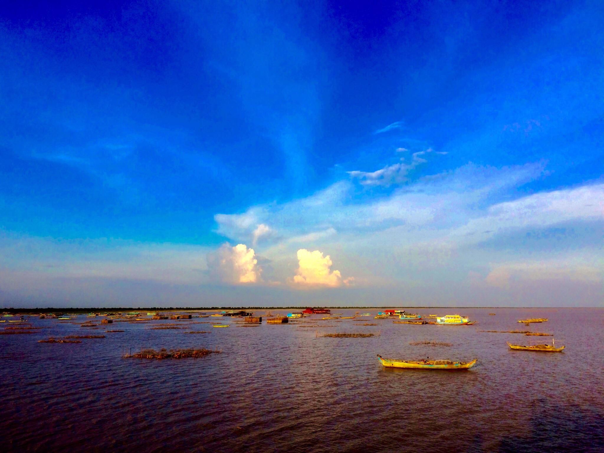 https://mdw-travel-data-us-east-1.s3.amazonaws.com/img/country/Cambodia/Tonle-Sap-Lake/img_03.jpg