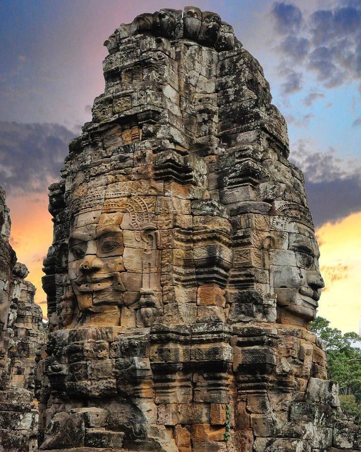 https://mdw-travel-data-us-east-1.s3.amazonaws.com/img/country/Cambodia/Wat-Pai-Reh-Rean/img_02.jpg