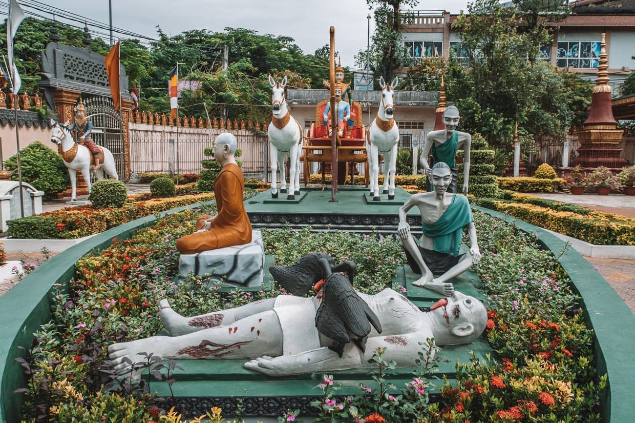 https://mdw-travel-data-us-east-1.s3.amazonaws.com/img/country/Cambodia/Wat-Preah-Prom-Rath/img_00.jpg