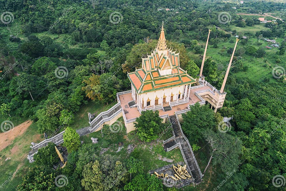 https://mdw-travel-data-us-east-1.s3.amazonaws.com/img/country/Cambodia/Wat-Samathi-Pagoda/img_01.jpg