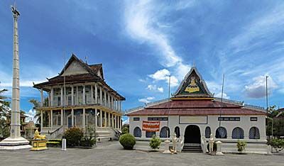 https://mdw-travel-data-us-east-1.s3.amazonaws.com/img/country/Cambodia/Wat-Stung-Pil/img_01.jpg