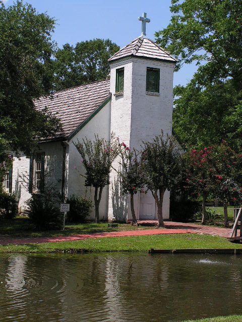 https://mdw-travel-data-us-east-1.s3.amazonaws.com/img/country/Canada/Acadian-Historic-Village/img_02.jpg