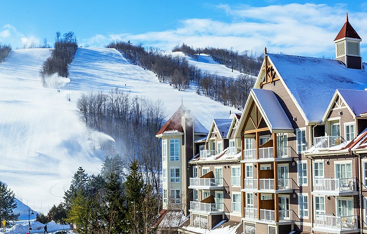 https://mdw-travel-data-us-east-1.s3.amazonaws.com/img/country/Canada/Blue-Mountain-Ski-Resort/img_02.jpg