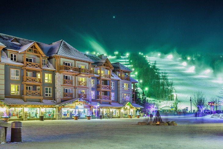 https://mdw-travel-data-us-east-1.s3.amazonaws.com/img/country/Canada/Blue-Mountain-Ski-Resort/img_03.jpg