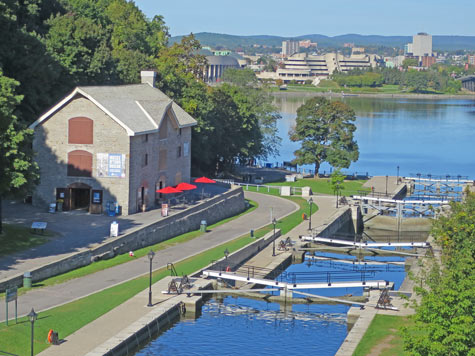 https://mdw-travel-data-us-east-1.s3.amazonaws.com/img/country/Canada/Bytown-Museum/img_03.jpg