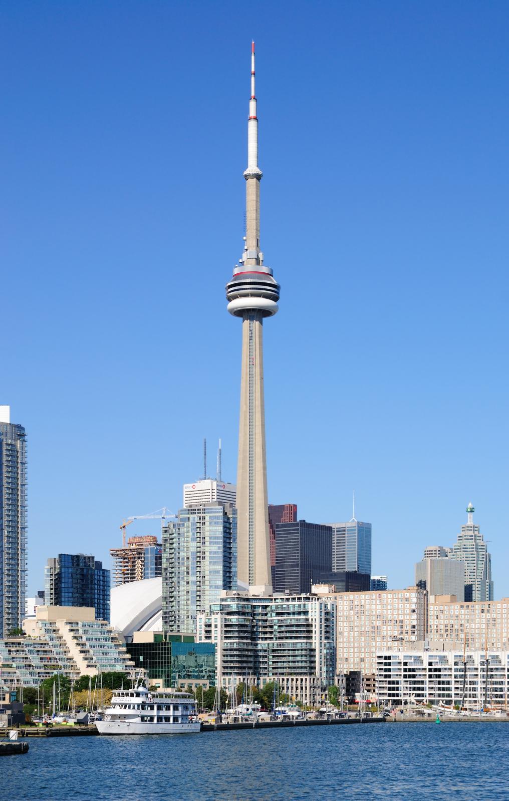 https://mdw-travel-data-us-east-1.s3.amazonaws.com/img/country/Canada/CN-Tower/img_02.jpg