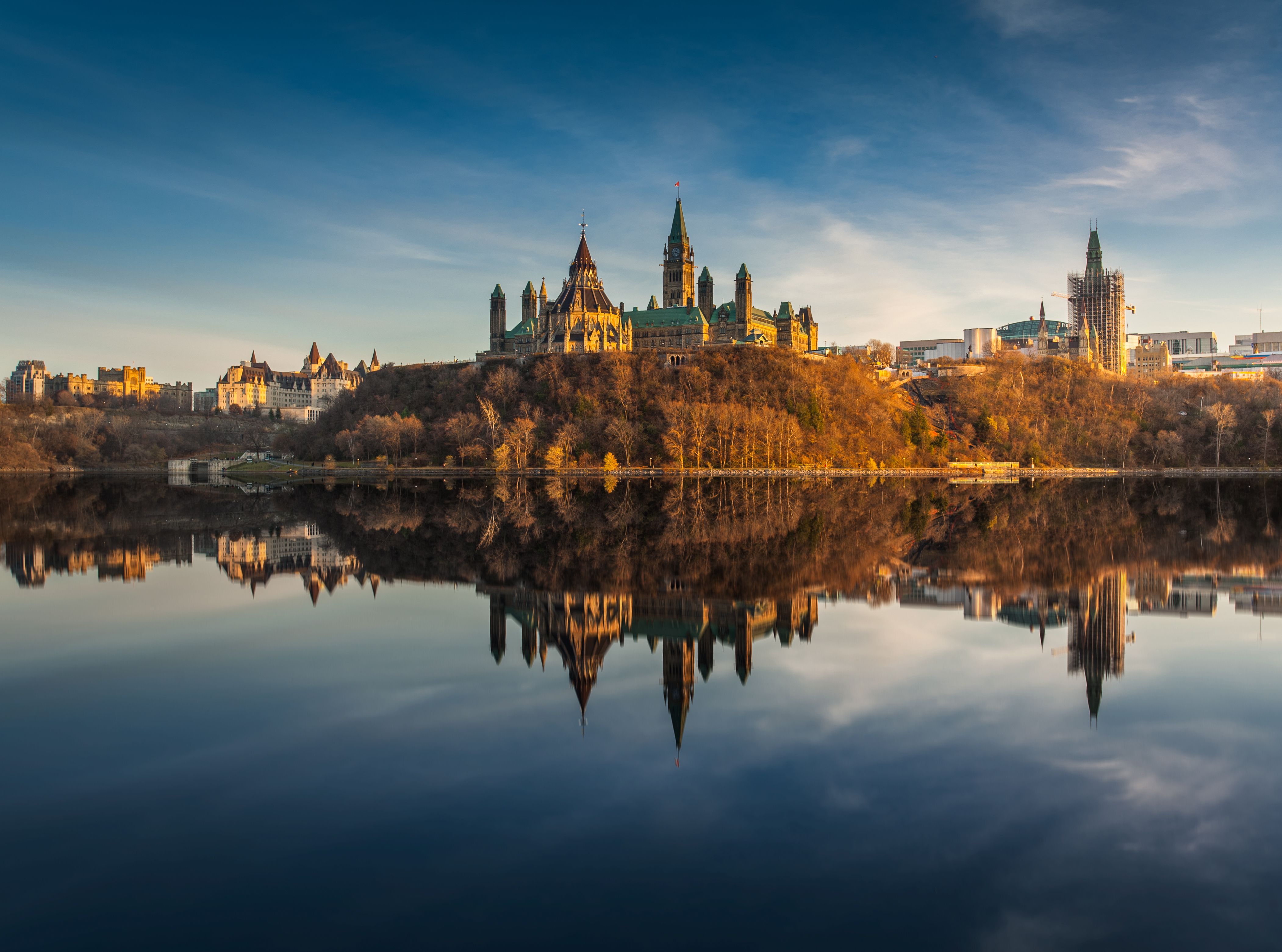 https://mdw-travel-data-us-east-1.s3.amazonaws.com/img/country/Canada/Canadian-Museum-of-Contemporary-Photography/img_02.jpg