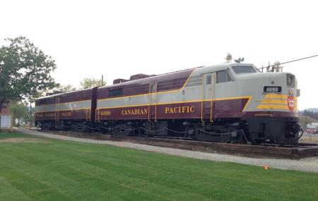 https://mdw-travel-data-us-east-1.s3.amazonaws.com/img/country/Canada/Canadian-Museum-of-Rail-Travel/img_01.jpg