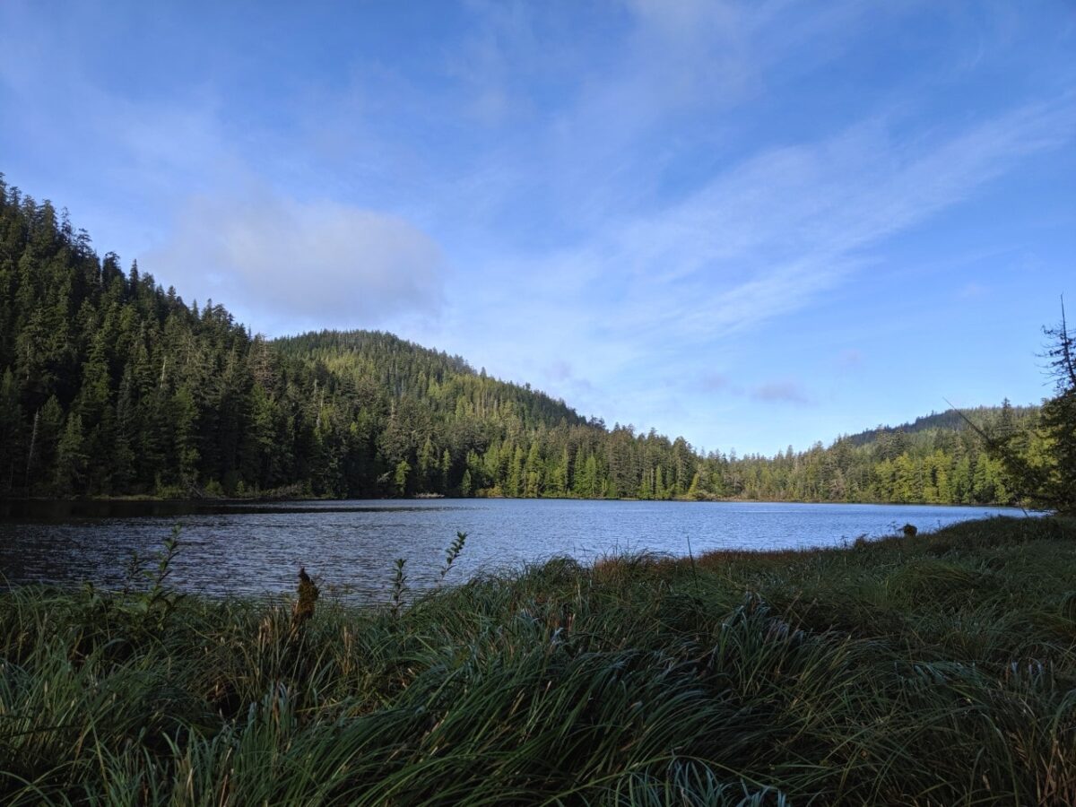 https://mdw-travel-data-us-east-1.s3.amazonaws.com/img/country/Canada/Cape-Scott-Provincial-Park/img_05.jpg