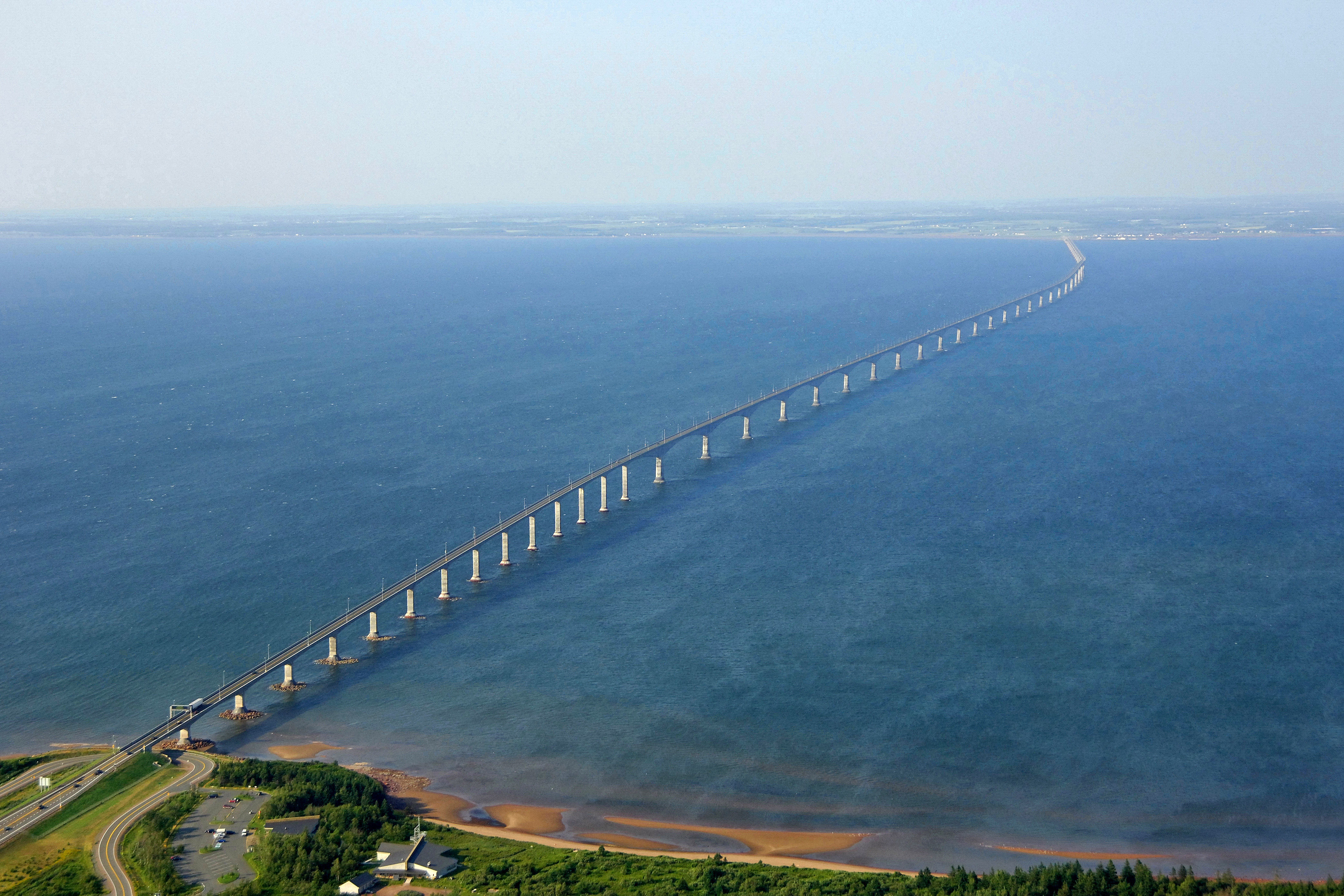 https://mdw-travel-data-us-east-1.s3.amazonaws.com/img/country/Canada/Confederation-Bridge/img_03.jpg