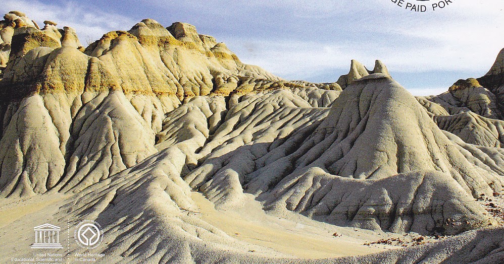 https://mdw-travel-data-us-east-1.s3.amazonaws.com/img/country/Canada/Dinosaur-Provincial-Park/img_01.jpg