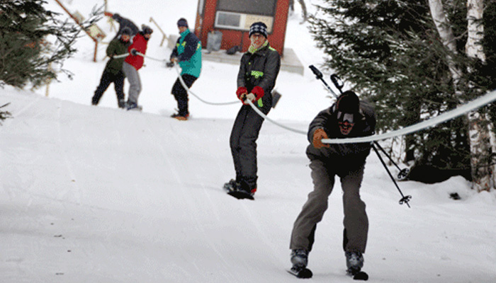 https://mdw-travel-data-us-east-1.s3.amazonaws.com/img/country/Canada/Falcon-Ridge-Ski-Slopes/img_05.jpg