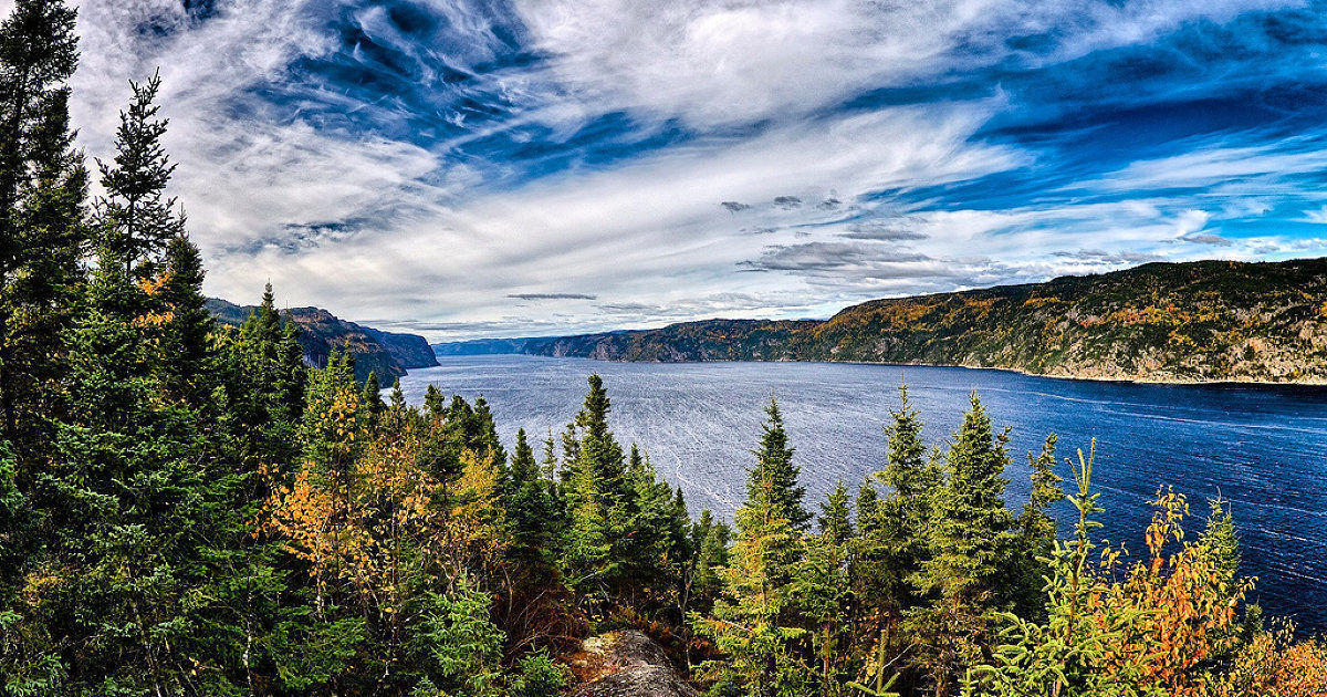 https://mdw-travel-data-us-east-1.s3.amazonaws.com/img/country/Canada/Fjord-du-Saguenay-National-Park/img_02.jpg