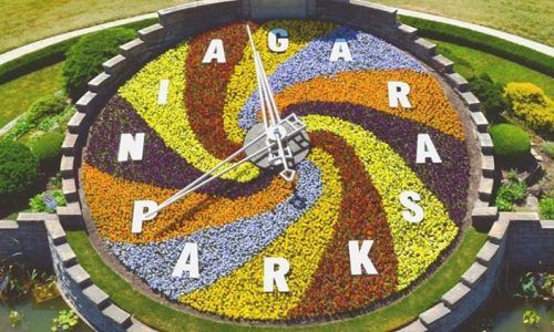 https://mdw-travel-data-us-east-1.s3.amazonaws.com/img/country/Canada/Floral-Clock/img_03.jpg