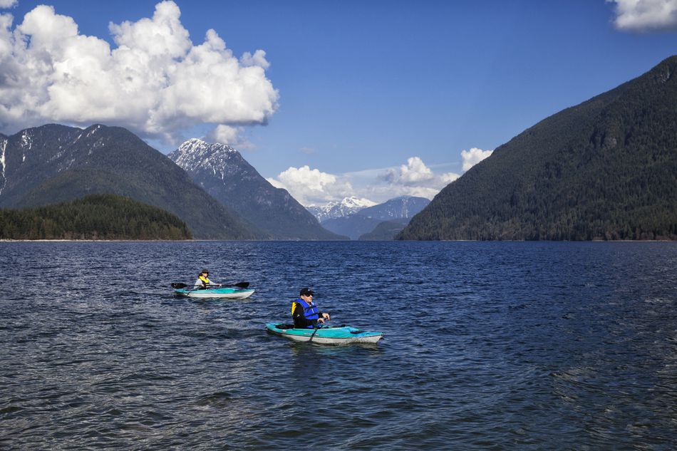 https://mdw-travel-data-us-east-1.s3.amazonaws.com/img/country/Canada/Golden-Ears-Provincial-Park/img_03.jpg