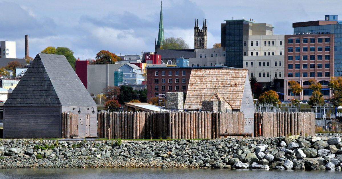 https://mdw-travel-data-us-east-1.s3.amazonaws.com/img/country/Canada/Harbour-Passage/img_03.jpg