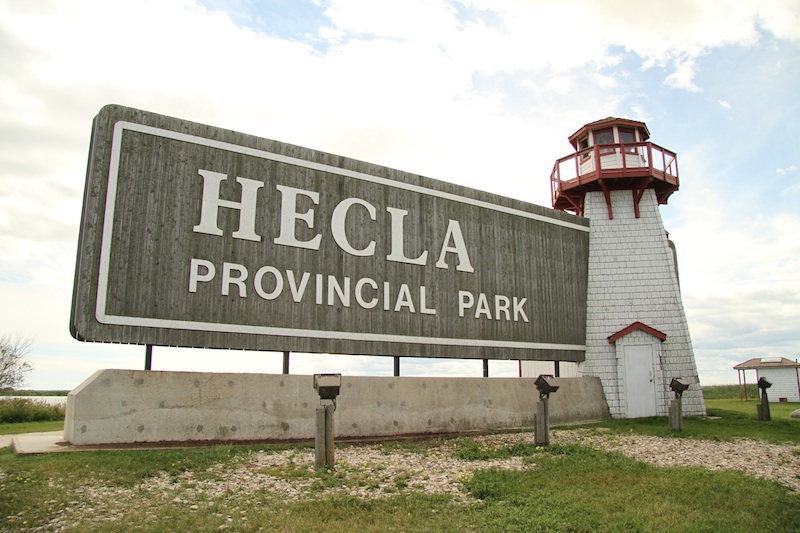 https://mdw-travel-data-us-east-1.s3.amazonaws.com/img/country/Canada/Hecla-Grindstone-Provincial-Park/img_05.jpg