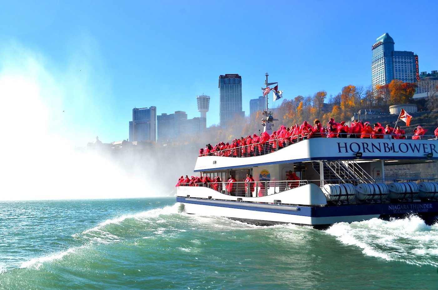 https://mdw-travel-data-us-east-1.s3.amazonaws.com/img/country/Canada/Hornblower-Niagara-Cruises/img_03.jpg