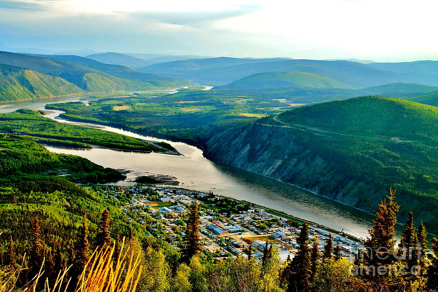 https://mdw-travel-data-us-east-1.s3.amazonaws.com/img/country/Canada/Klondike-National-Historic-Sites/img_02.jpg