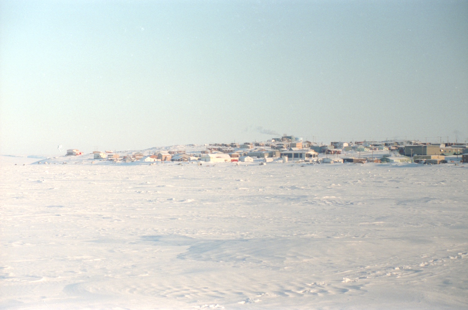 https://mdw-travel-data-us-east-1.s3.amazonaws.com/img/country/Canada/Kugluktuk-Territorial-Park/img_02.jpg