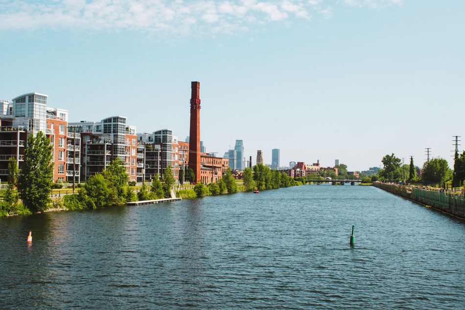 https://mdw-travel-data-us-east-1.s3.amazonaws.com/img/country/Canada/Lachine-Canal-National-Historic-Site/img_03.jpg
