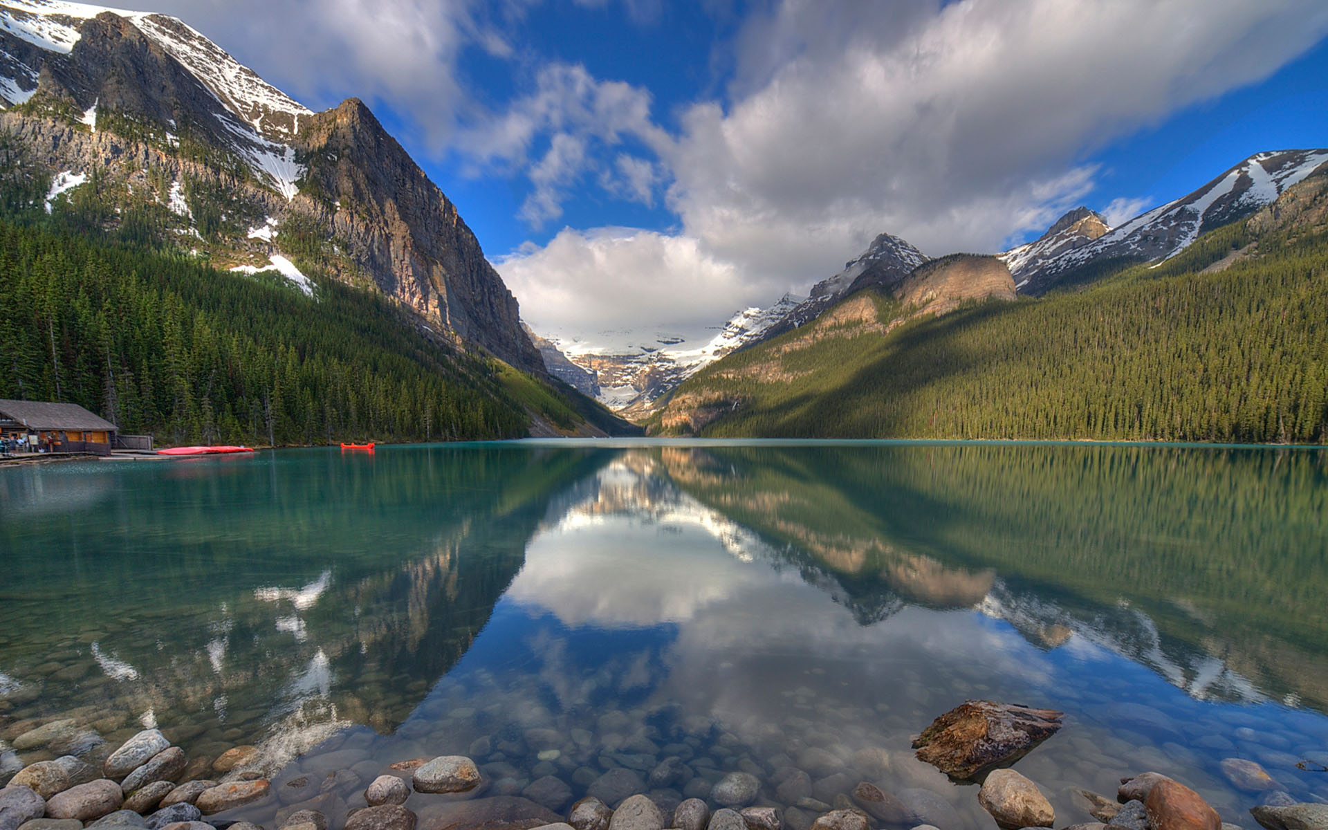 https://mdw-travel-data-us-east-1.s3.amazonaws.com/img/country/Canada/Lake-Louise/img_02.jpg
