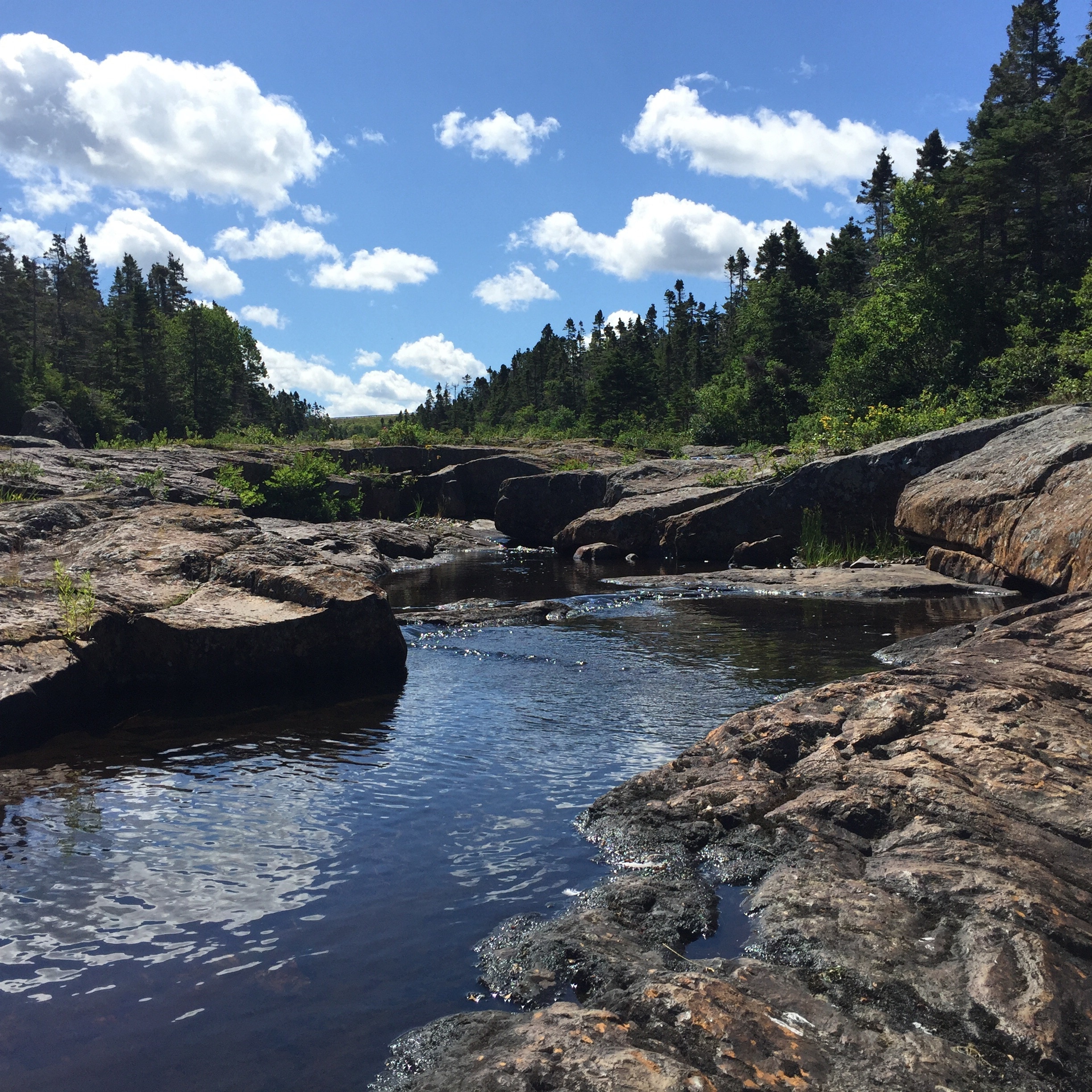 https://mdw-travel-data-us-east-1.s3.amazonaws.com/img/country/Canada/Manuels-River-Hibernia-Interpretation-Centre/img_00.jpg