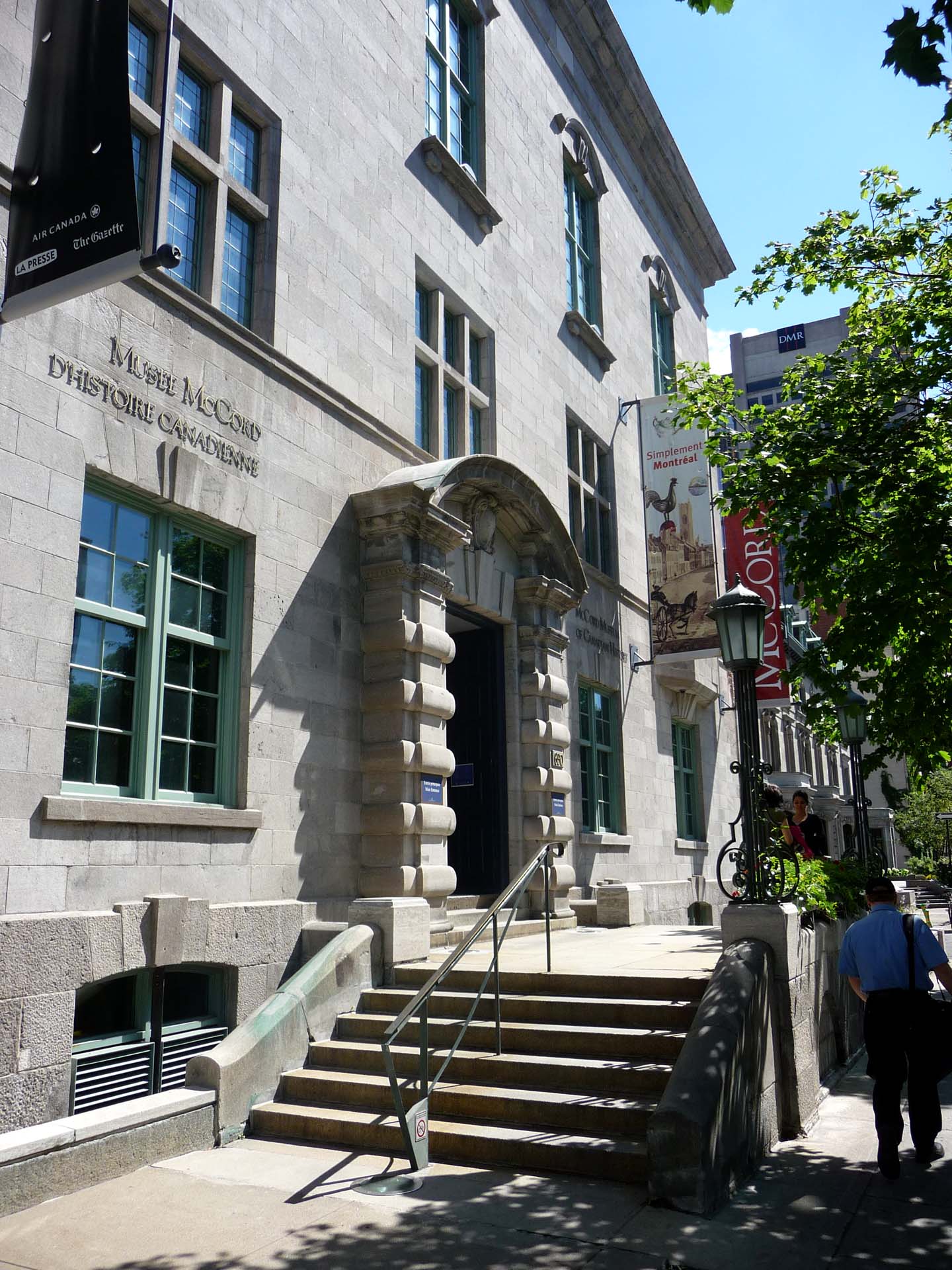 https://mdw-travel-data-us-east-1.s3.amazonaws.com/img/country/Canada/McCord-Museum/img_03.jpg