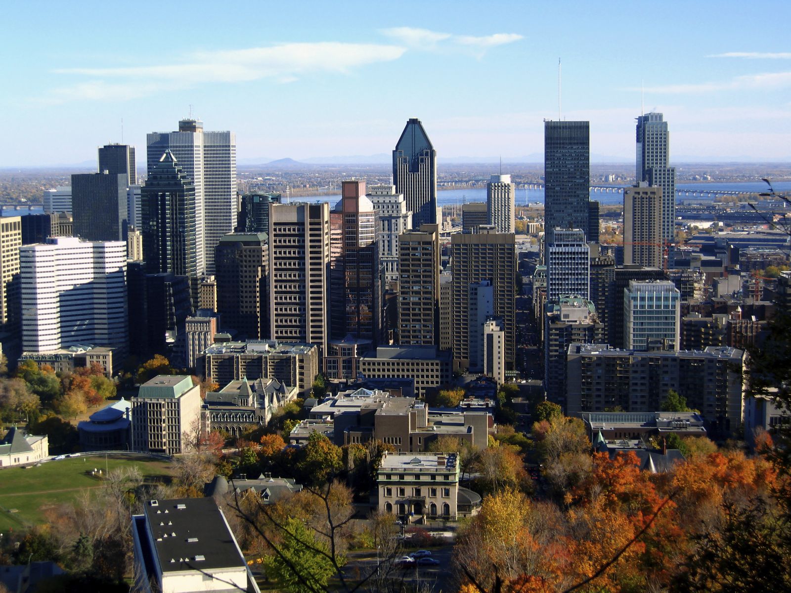 https://mdw-travel-data-us-east-1.s3.amazonaws.com/img/country/Canada/Montreal-Biosphere/img_03.jpg