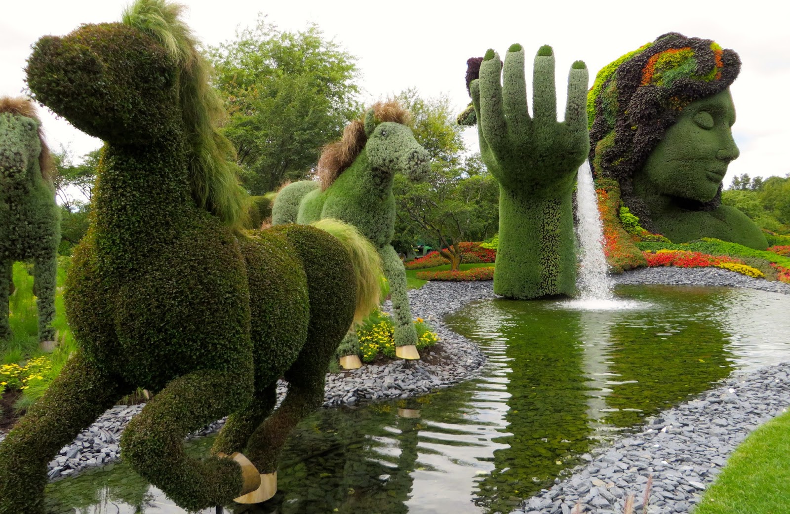 https://mdw-travel-data-us-east-1.s3.amazonaws.com/img/country/Canada/Montreal-Botanical-Garden/img_01.jpg