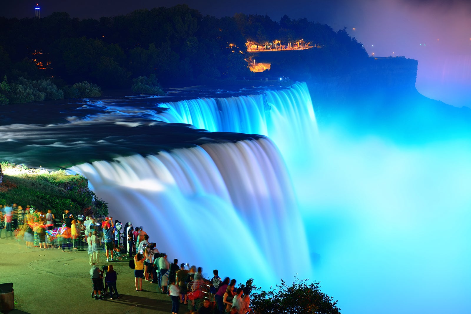 https://mdw-travel-data-us-east-1.s3.amazonaws.com/img/country/Canada/Niagara-River/img_03.jpg
