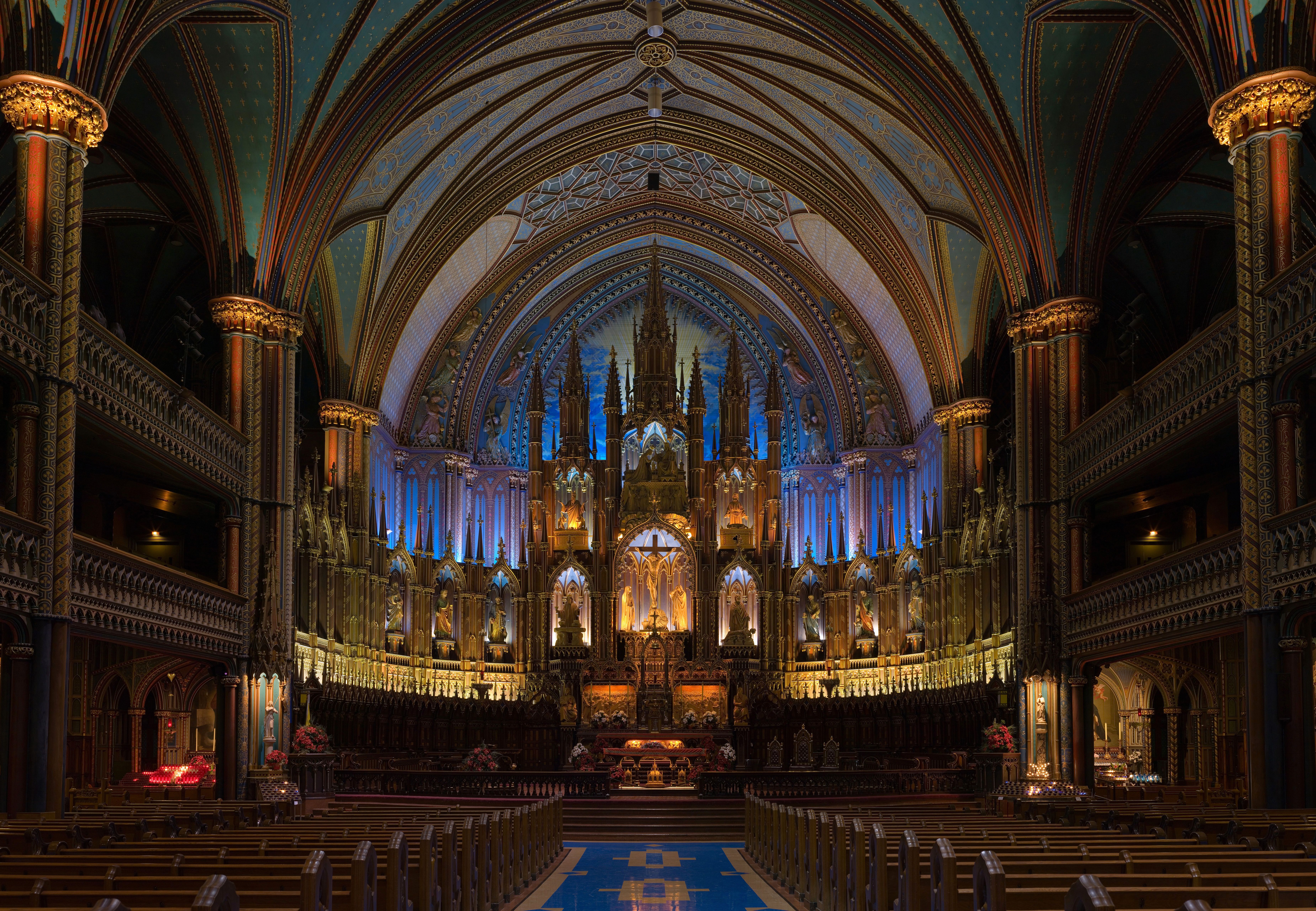 https://mdw-travel-data-us-east-1.s3.amazonaws.com/img/country/Canada/Notre-Dame-Basilica/img_01.jpg
