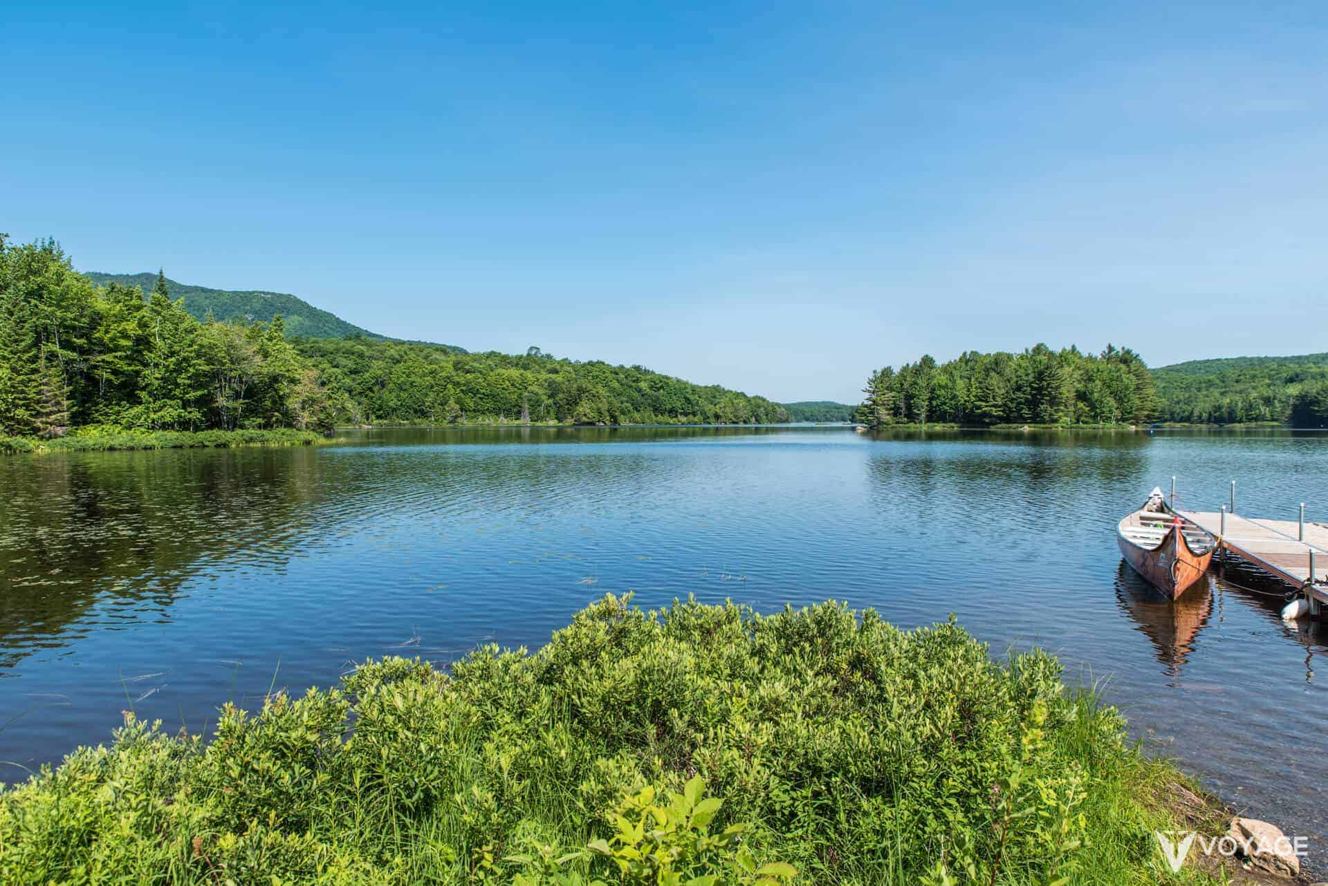 https://mdw-travel-data-us-east-1.s3.amazonaws.com/img/country/Canada/Parc-national-du-Mont-Orford/img_03.jpg