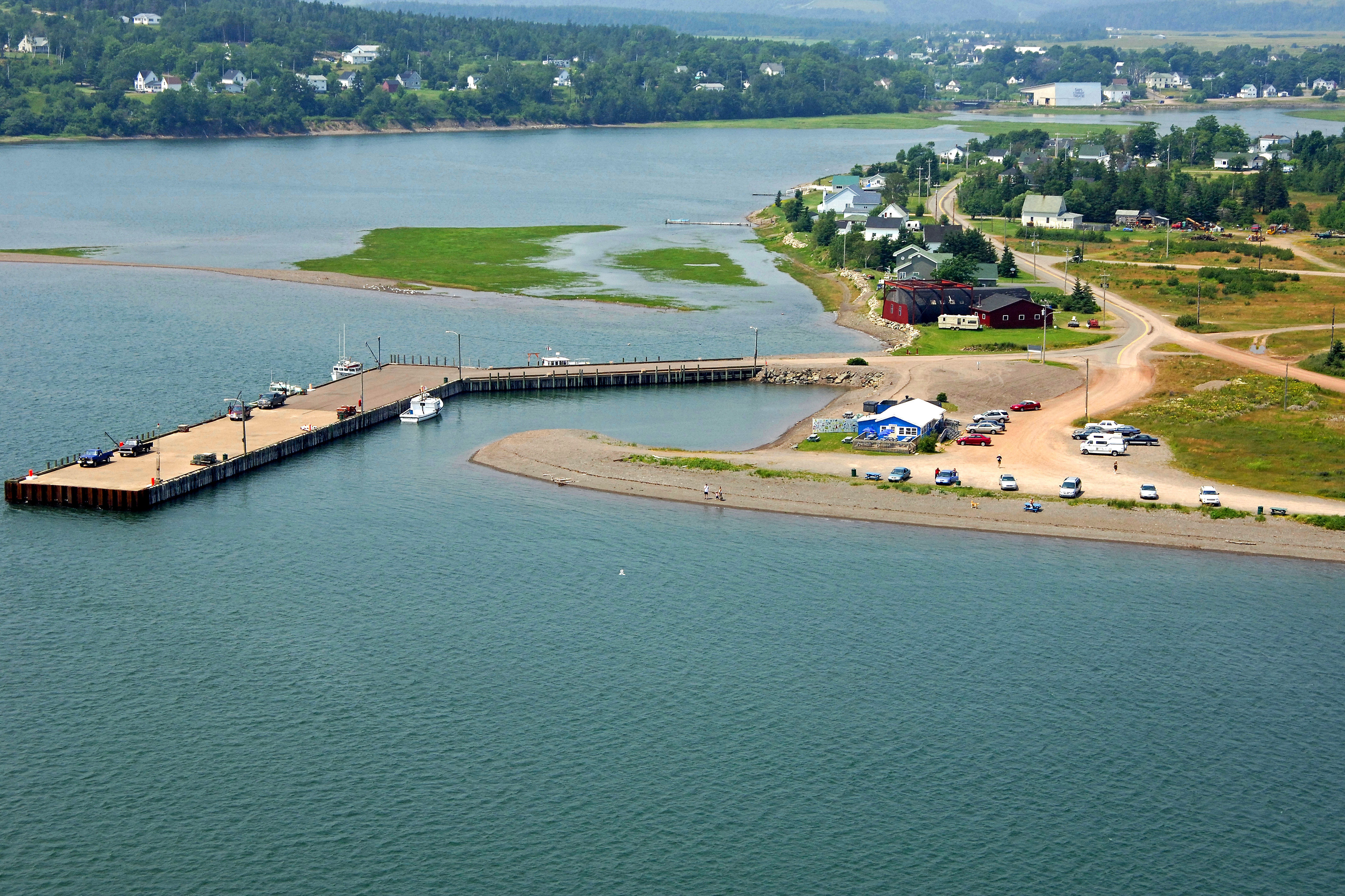 https://mdw-travel-data-us-east-1.s3.amazonaws.com/img/country/Canada/Parrsboro/img_05.jpg
