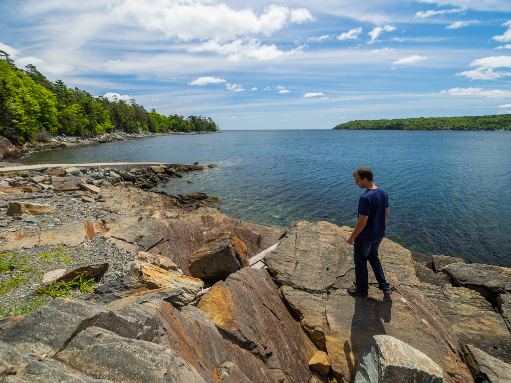 https://mdw-travel-data-us-east-1.s3.amazonaws.com/img/country/Canada/Point-Pleasant-Park/img_03.jpg