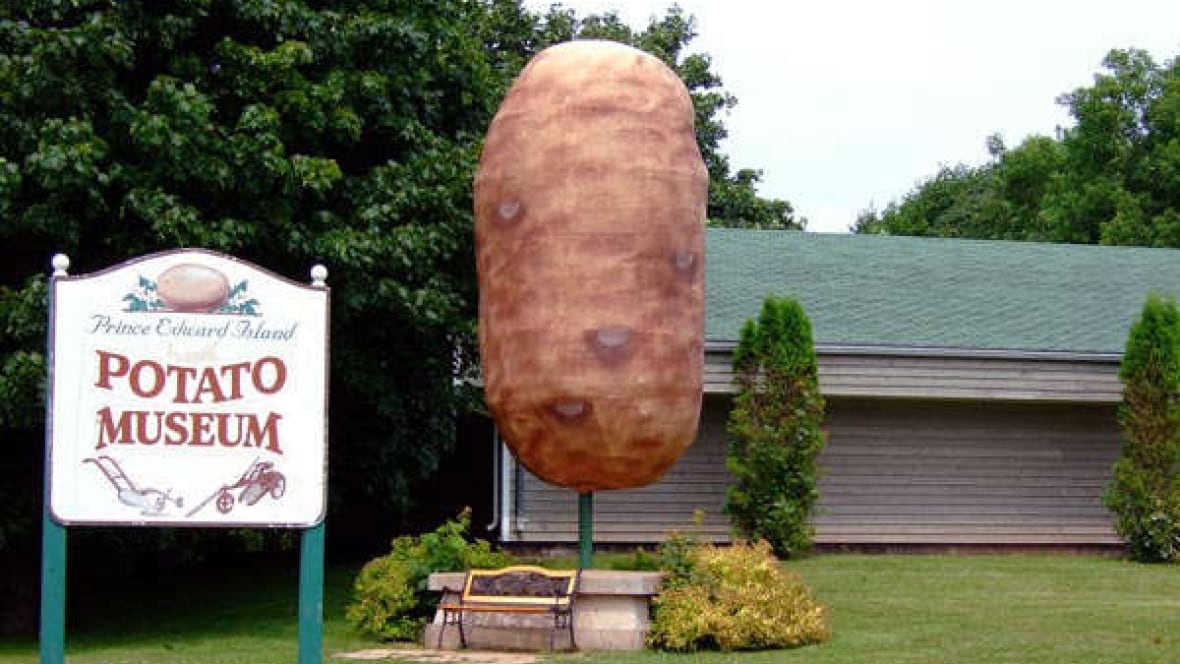 https://mdw-travel-data-us-east-1.s3.amazonaws.com/img/country/Canada/Potato-Museum/img_01.jpg