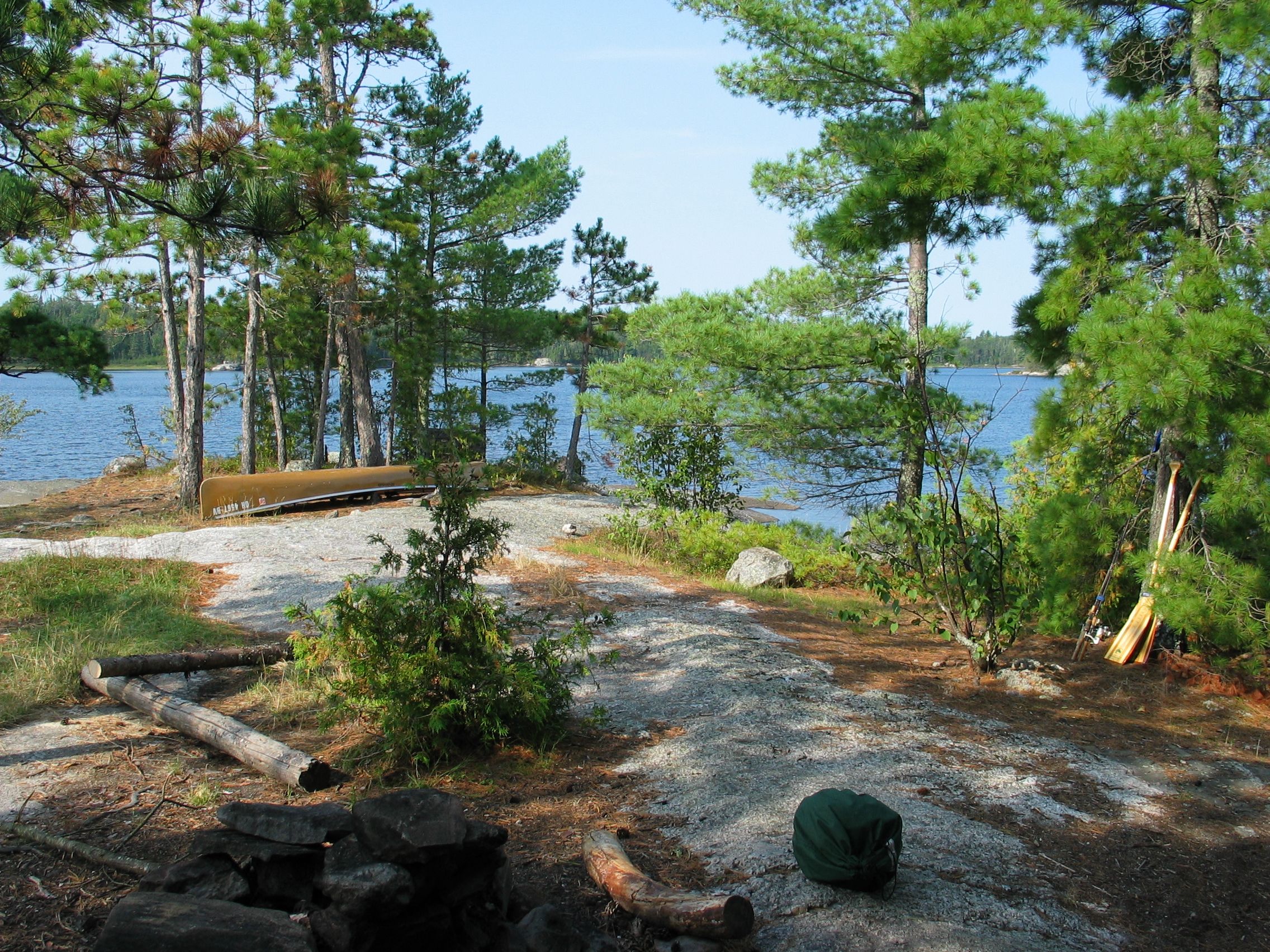 https://mdw-travel-data-us-east-1.s3.amazonaws.com/img/country/Canada/Quetico-Provincial-Park/img_01.jpg
