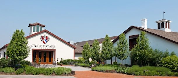 https://mdw-travel-data-us-east-1.s3.amazonaws.com/img/country/Canada/Reif-Estate-Winery/img_02.jpg