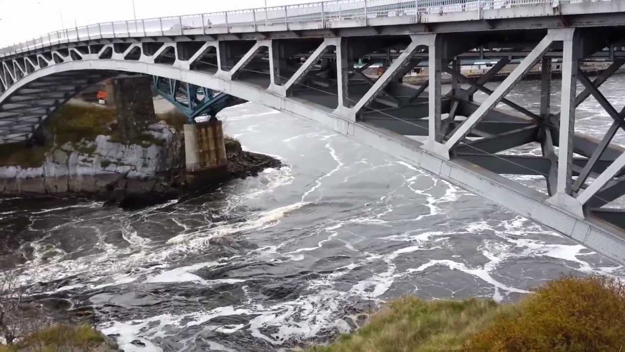 https://mdw-travel-data-us-east-1.s3.amazonaws.com/img/country/Canada/Reversing-Falls-Rapids/img_00.jpg