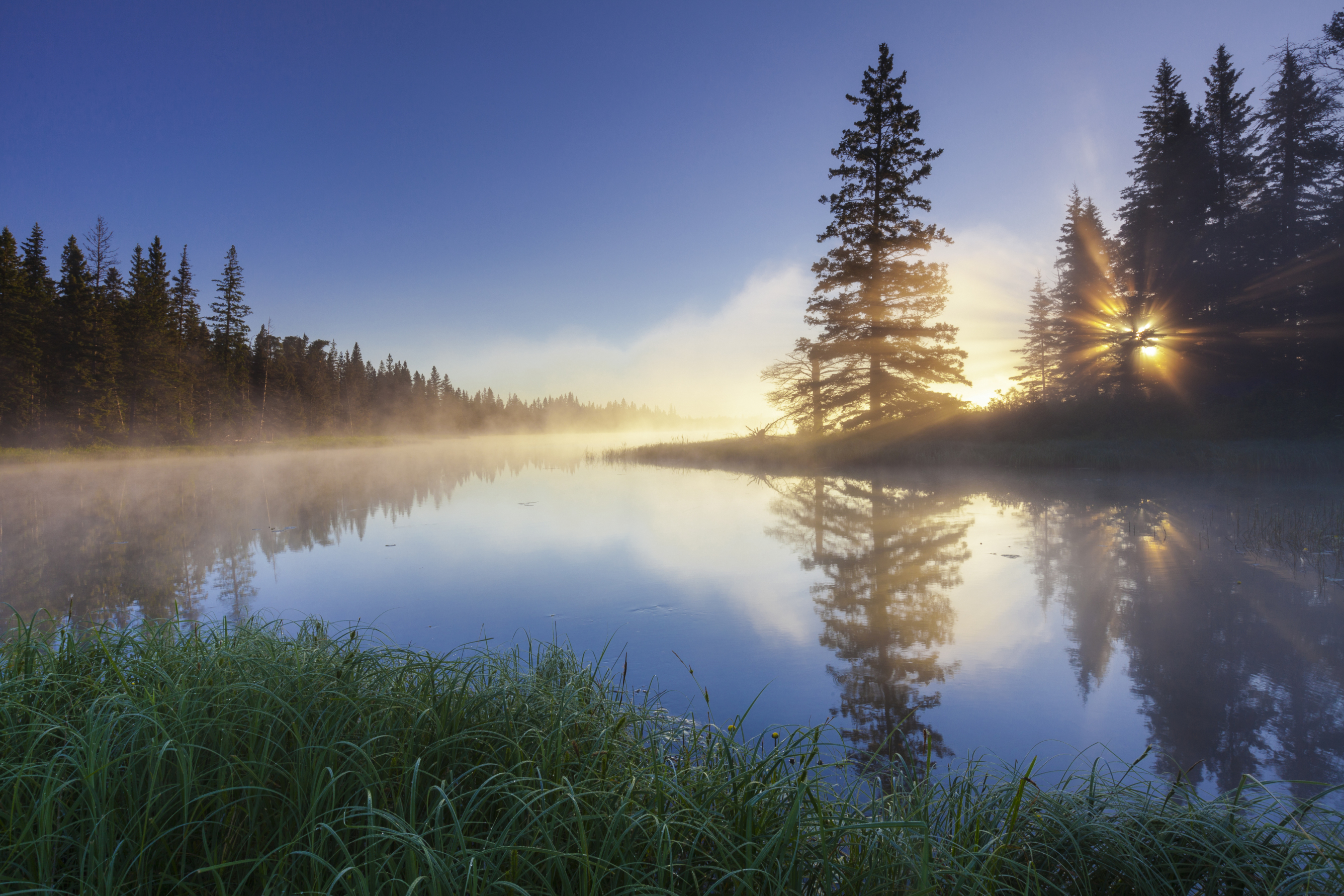 https://mdw-travel-data-us-east-1.s3.amazonaws.com/img/country/Canada/Riding-Mountain-National-Park/img_05.jpg