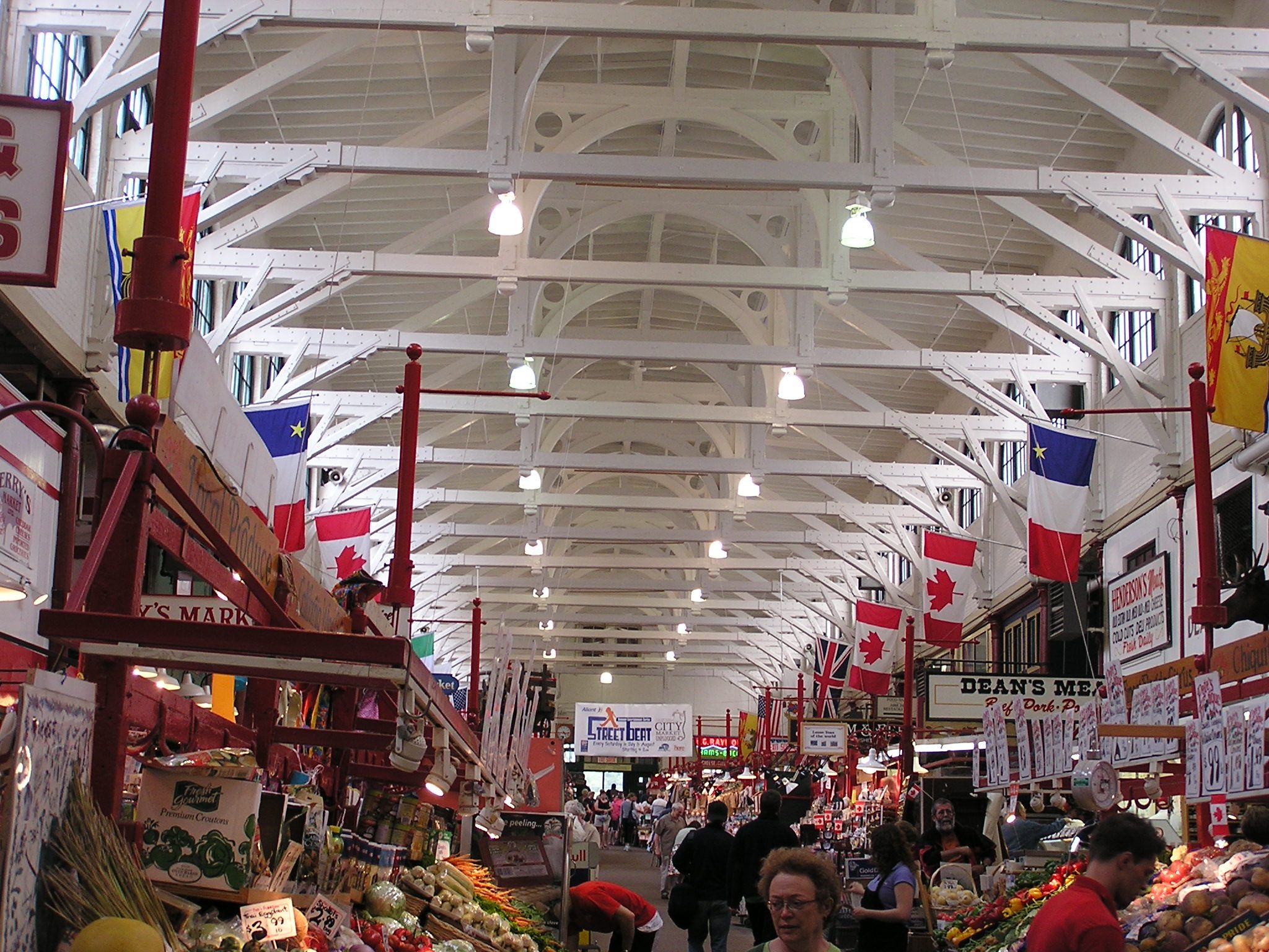 https://mdw-travel-data-us-east-1.s3.amazonaws.com/img/country/Canada/Saint-John-City-Market/img_03.jpg