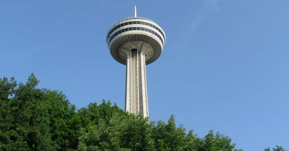 https://mdw-travel-data-us-east-1.s3.amazonaws.com/img/country/Canada/Skylon-Tower/img_03.jpg