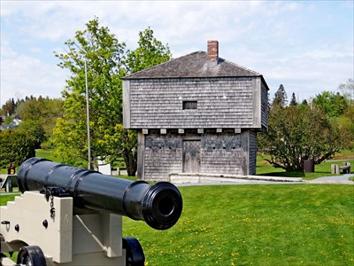 https://mdw-travel-data-us-east-1.s3.amazonaws.com/img/country/Canada/St-Andrews-Blockhouse-National-Historic-Site/img_05.jpg
