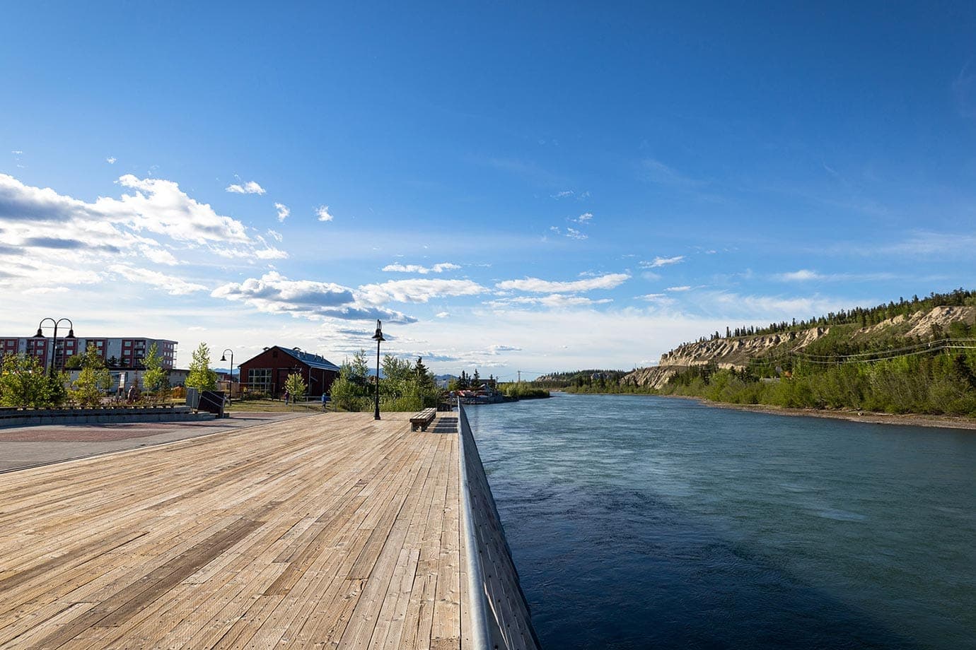 https://mdw-travel-data-us-east-1.s3.amazonaws.com/img/country/Canada/Whitehorse-Wharf/img_02.jpg