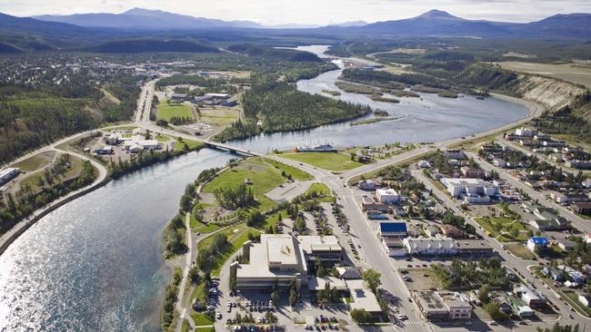 https://mdw-travel-data-us-east-1.s3.amazonaws.com/img/country/Canada/Whitehorse/img_03.jpg
