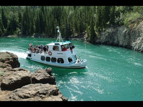 https://mdw-travel-data-us-east-1.s3.amazonaws.com/img/country/Canada/Yukon-Majesty-All-Inclusive-River-Cruise/img_01.jpg
