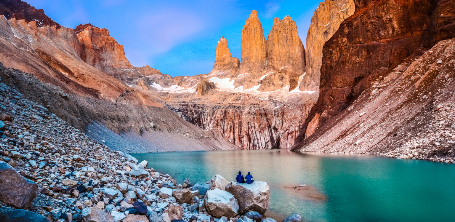 https://mdw-travel-data-us-east-1.s3.amazonaws.com/img/country/Chile/Aharoni-Beach/img_02.jpg