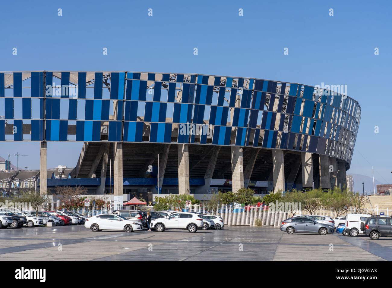 https://mdw-travel-data-us-east-1.s3.amazonaws.com/img/country/Chile/Antofagasta-Regional-Stadium/img_03.jpg