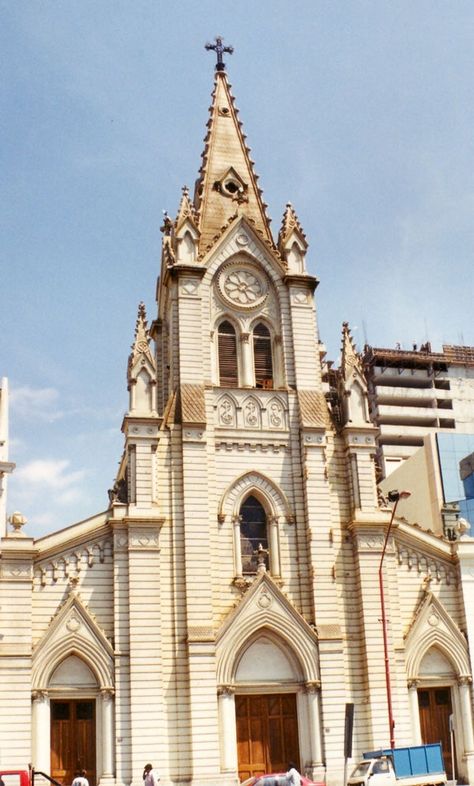 https://mdw-travel-data-us-east-1.s3.amazonaws.com/img/country/Chile/Antofagastas-Cathedral/img_01.jpg